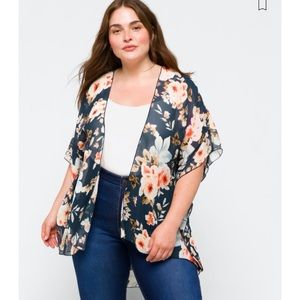 Blue floral kimono - NWT Emory Park